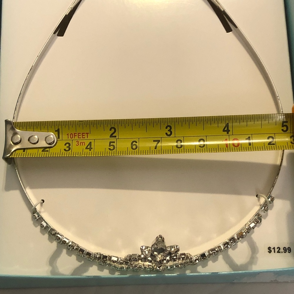 Tiara - Picture 9 of 9